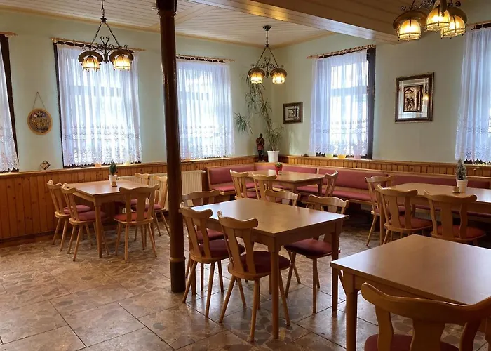 Zur Henne Schmiedefeld am Rennsteig